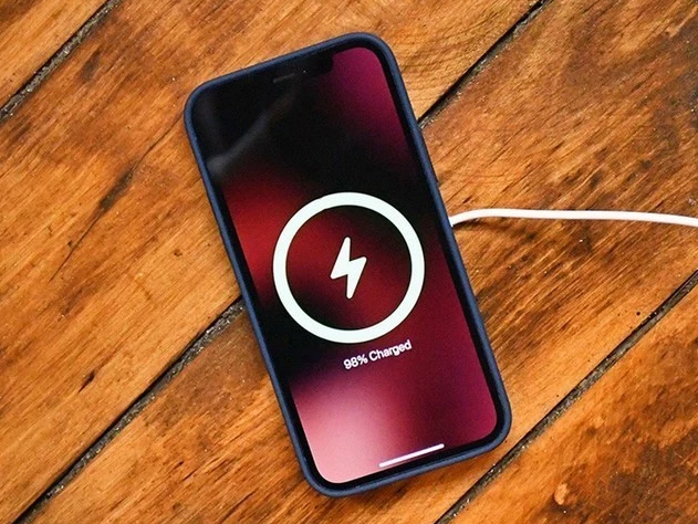 象山苹果手机维修分享iPhone 12可以随便充电吗 